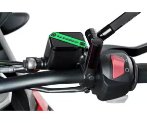 PUIG �O�փu���[�L�t���[�h�R���e�i�J�o�[ SUZUKI GSX-R 125 2017 - 2024 �O���[��- PUIG front wheel brake fluid container cover SUZUKI GSX-R 125 2017 - 2024 green- �y���s�A���i�z
