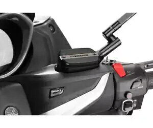 PUIG tgReibh L/R u[Lt[h }n TMAX 560 2020 2021 Vo[- PUIG Front Container Lid L/R Brake Fluid YAMAHA TMAX 560 2020 2021 Silver-