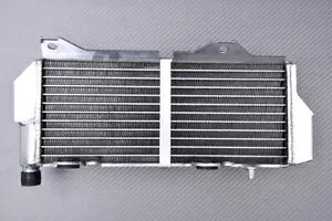 Ultra Amplified Racing �E�H�[�^�[�N�[���[ �N�[���[�����J�[ SUZUKI RMZ 450 2018-2024- Ultra Amplified Racing Water Cooler Cooler Linker SUZUKI RMZ 450 2018-2024- �y���s�A���i�z