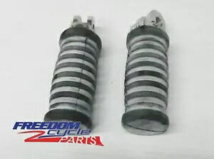 NOS TRIUMPH ���E���A�t�b�g�y�O T2080233�AT2080234 NOS TRIUMPH LEFT & RIGHT REAR FOOT PEGS T2080233, T2080234 �y���s�A���i�z