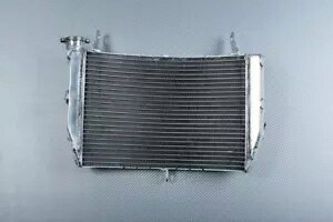 ウォータークーラー ラジエーター レーシング アルミ製 SUZUKI GSX-S 1000 GSXS GT WEK0 2022-2023- Water cooler radiator racing made of aluminium SUZUKI GSX-S 1000 GSXS GT WEK0 2022-2023-