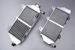 Ultra Amplified ���[�V���O �E�H�[�^�[ �N�[���[ �E + �� ���}�n YZF 450 2010-2013- Ultra Amplified Racing Water Cooler Right + Left Yamaha YZF 450 2010-2013- �y���s�A���i�z