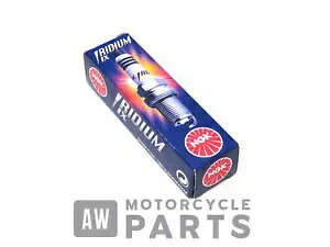 NGK �C���W�E�� �X�p�[�N �v���O �h�D�J�e�B 400 �����X�^�[ �_�[�N ie 2005 �e�p NGK Iridium Spark Plug For Ducati 400 Monster Dark ie 2005 Each �y���s�A���i�z