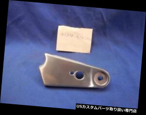 US�w�b�h���C�g Honda 61312-MF5-750 RH�w�b�h���C�g�X�e�[85-86 NOS VT500 85/86 H496 Honda 61312-MF5-750 RH Headlight Stay 85-86 NOS VT500 85/86 H496 �y���s�A���i�z