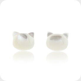 スプリングセール18日10:00まで！ 【キャンペーン】白蝶貝の猫 ピアス K10 誕生石 ゴールド 白蝶貝 レディース ねこ 白猫 プレゼント ギフト シンプル 記念日 誕生日 華奢 上品 女性 20代 30代 40代 小ぶり 10金 10K
