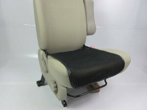 カーシートカバー 黒 白 日本製 メッシュ 涼しい 蒸れない 汗対策 洗える