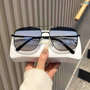 TOX@߂ˁ@X^CbV 傫  j 2024N Ar G[^[ TOX ^] ނ UV یp Ό HD