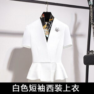 e@ e t   fB[X X`[fX  vtFbVi X[c nC Gh C zXg tH[}X[c e@ tg fXN     X^C