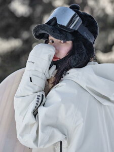 m[{[hO[u Awka Xm[{[h O[u v dl h g  ی  5{ w oRp j p