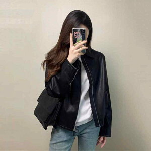 U[WPbgfB[XH~ U[WPbg fB[X 2025 t H V X^C  WPbg N lC V[g X^C̏ oCN