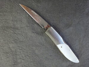 ◆難有り品◆今井誠造氏作イルカ S-1 Cホールディングナイフ白パール ダマスカス【10013978】