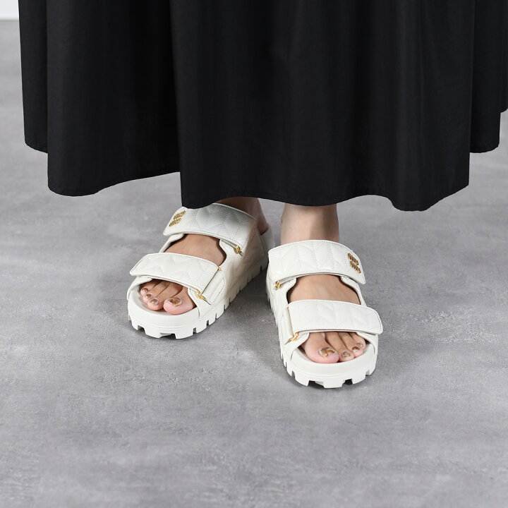 楽天市場】MIU MIU ミュウミュウ サンダル シューズ スライドサンダル 