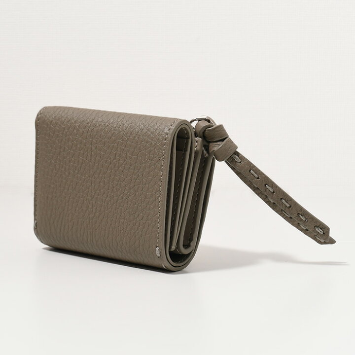 楽天市場】FENDI フェンディ 財布 ウォレット ピーカブー マイクロ 三  