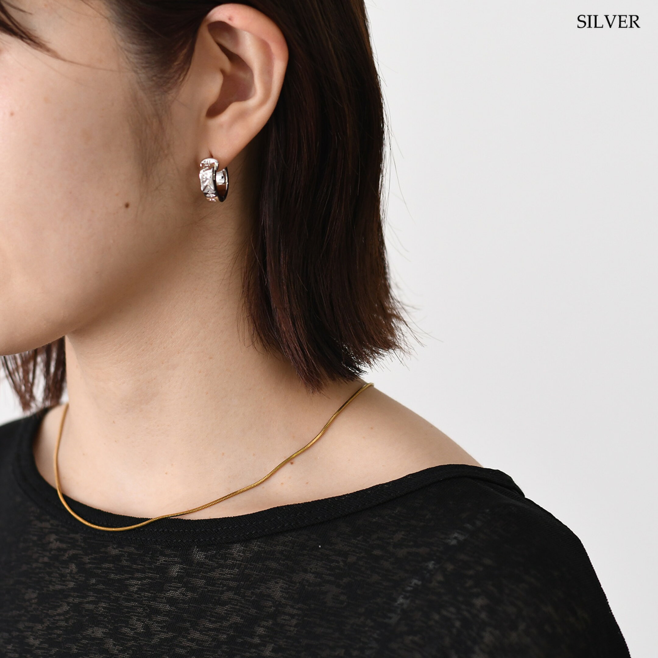Vivienne Westwood ヴィヴィアン ウエストウッド ピアス アクセサリー BOBBY シングルフープピアス レディース ゴールド シルバー ブラック ボビー ロゴ フープ ワンポイント 62030032