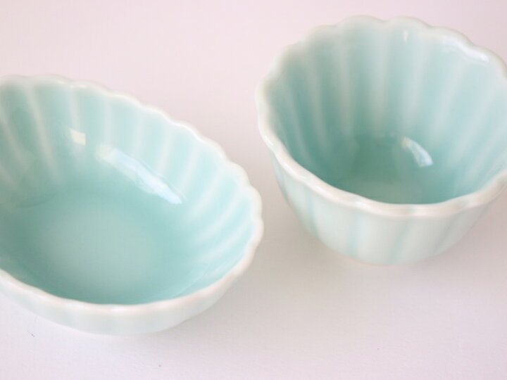 楽天市場】鍋島虎仙窯 鍋島青磁 菊豆鉢 / 菊楕円豆鉢【 小鉢 磁器 