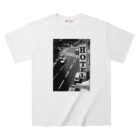 Tシャツ バッチリ アングル 奇跡的 ショット フォト Tee