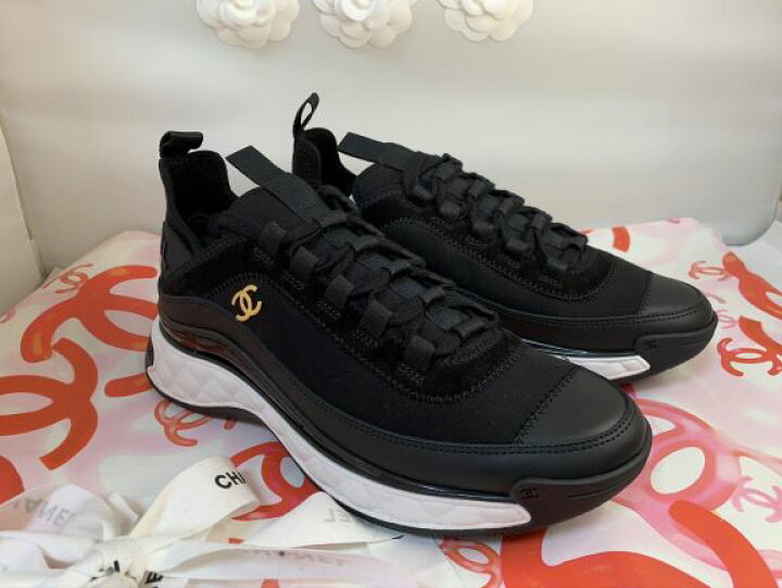 Chanel スニーカー