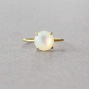 ホワイトシェル (白蝶貝) ラウンドカボション 約8mm 指輪 Silver925製 18KGP仕上げ ゴールド Silver925製 ロジウム仕上げ シルバー リング 華奢 女性 レディース 約9号 約11号 約13号 約15号 『ハンド