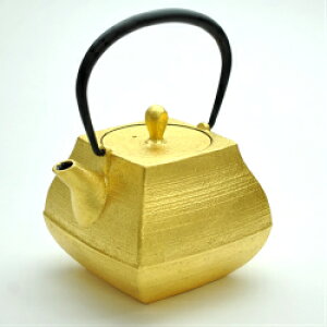 yz암S@뒒@S@}{@eB[|bg@Β@0.7Lȉi͎󒍐Y̏iłj@