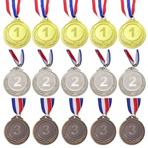 Charmoon _     15Zbg a5cm | Rt \ ^ J 