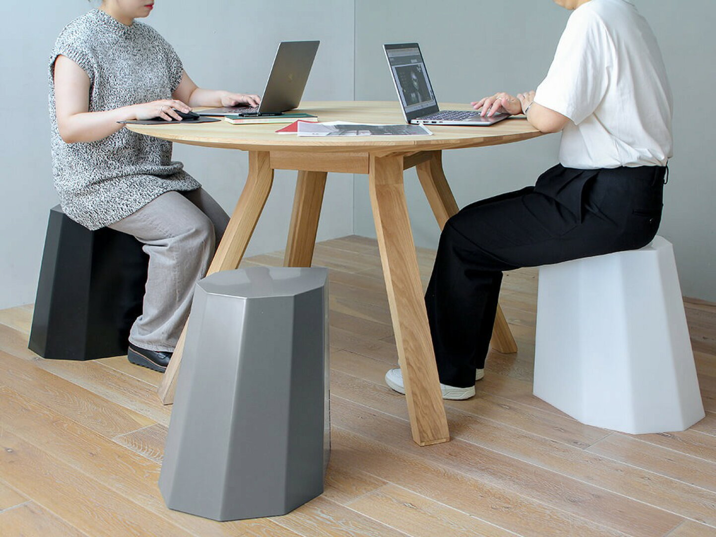 楽天市場 | SEMPRE （インテリア家具・雑貨） - Arnold Circus Stool 
