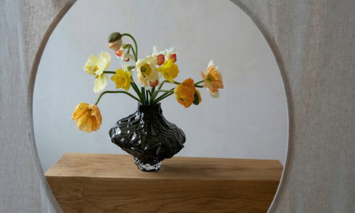 楽天市場】フラワーベース Canyon Vase Large ニュースモーク（Hein 