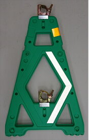 Mガード 2型 緑 シェブロン仕様（4台1組） 仙台銘板 3190033 規制材　仙台銘板