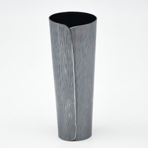  ⤁i⣁EႹjE  ⤓ ⣓