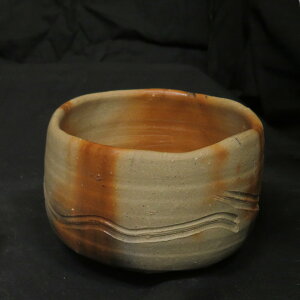 ポイント3倍以上(楽天カード利用) 茶道具 抹茶茶碗(まっちゃちゃわん) 備前 黒ひだすき 茶碗 信楽焼 灰塚窯 木戸 貞昭