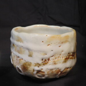 ポイント3倍以上(楽天カード利用) 茶道具 抹茶茶碗(まっちゃちゃわん) はふり志野 茶碗 信楽焼 灰塚窯 木戸 貞昭