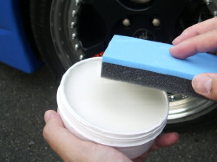 楽天市場 タイヤコーティング剤 タイヤクリスタル 240g タイヤワックス 洗車用品 たいやわっくす プロ仕様タイヤコーティング プロ用タイヤコート剤 コーティング剤 タイヤ光沢 艶 自動車wax カーワックス タイヤ ホイール 洗車 ホイル コート剤 経年劣化 車