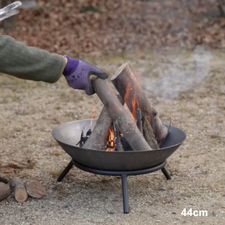 楽天市場】Fire Pit TAKIBITO タキビト 焚き火台 鋳物製 置くだけ簡単 