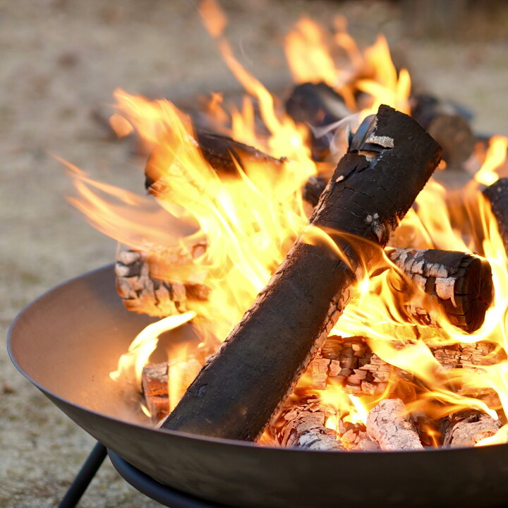 楽天市場】Fire Pit TAKIBITO タキビト 焚き火台 鋳物製 置くだけ簡単 