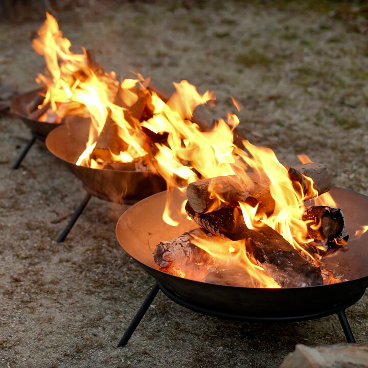 楽天市場】Fire Pit TAKIBITO タキビト 焚き火台 鋳物製 置くだけ簡単 