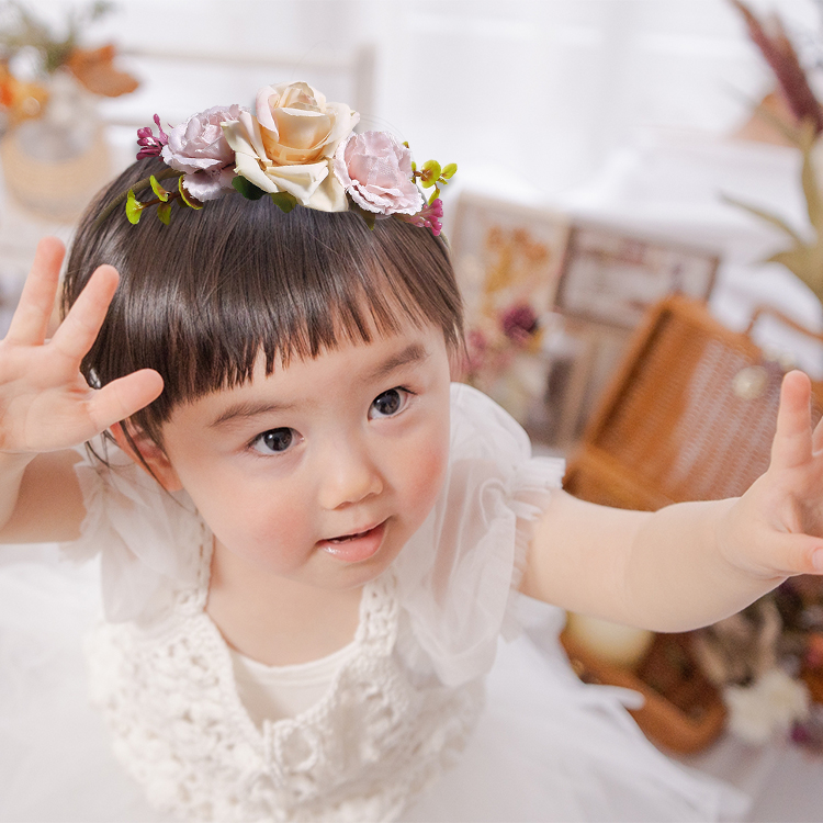 ベビー　花かんむり　ヘアバンド　お花　花冠　ヘアバンダナ　韓国　赤ちゃん　髪飾り