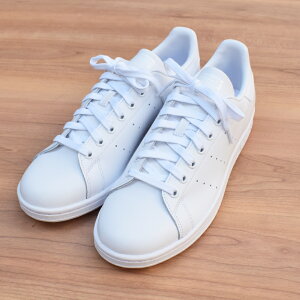 ADIDAS (AfB_X) U[Xj[J[ STAN SMITH(X^X~X) Cloud White / Cloud White / Cloud White S75104
