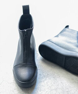 ySALEiIzu[c fB[X Z^[Wbv  Xj[J[u[c Xj[J? ~hq[ JWA EhgD ubN  Vo[ h ₷ ₷ 