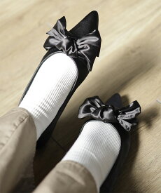 【15日0時〜週末限定★10％OFFクーポン】パンプス レディース ポインテッドトゥ リボン フラット 靴 歩きやすい 脱げない 柔らかい 通勤 オフィス エレガント 上品 カジュアル サテン ブラック 黒 シルバー レオパード