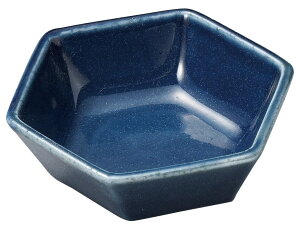 Zp [7.5×6.7×2.4cm] |  H aH aM aH HX Xg ze JtF