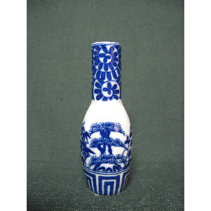 _ 3(@)[8.2cm] y_ [ _ Ɩpz