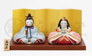 染絵内裏雛 家具調木目飾り板付・小出産祝 陶器 桃の節句 雛祭 内祝 誕生日 お雛様 お雛さま おひな様 雛人形 ひな人形