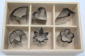 抜き型 6種大小セットステンレス製 桐箱入り