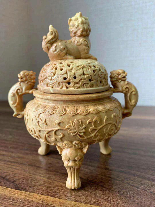 楽天市場】仏具 香炉 獅子香炉 木彫 ツゲ (約)高10cm×幅6.5cm×奥行6.5 