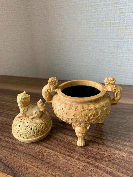楽天市場】仏具 香炉 獅子香炉 木彫 ツゲ (約)高10cm×幅6.5cm×奥行6.5 