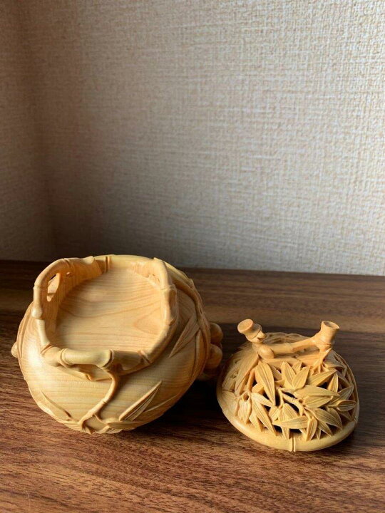 楽天市場】仏具 香炉 竹柄 ツゲ 木彫 (約)高11cm×幅10cm×奥行10cm : 星 