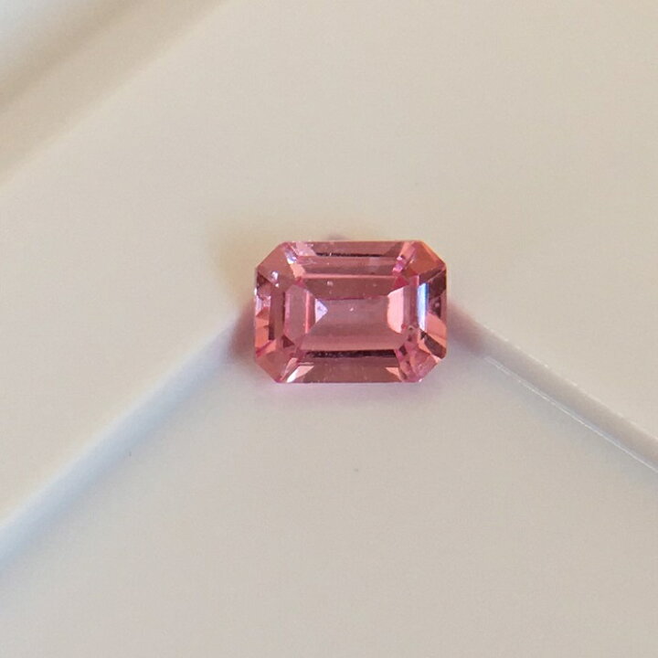 楽天市場】パパラチアサファイア 0.26ct 鑑別書付 マダガスカル産  