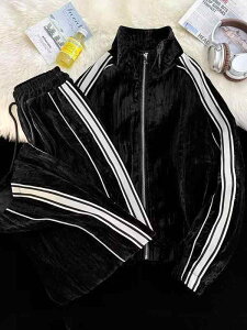 XEFbg Y H~ ㉺Zbg xA Ȗ͗l gbNX[c JWA X|[cEFA ubN