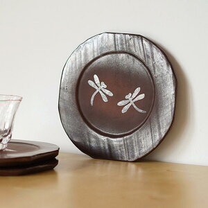  fB[X  t}bg { G g a R[X^[ eB[}bg  fM ߕ  x ̓