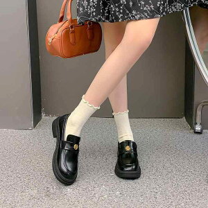 ローファー レディース 厚底 フラットシューズ ラウンドトゥ 本革 漆皮 太ヒール 防水 滑り止め付き カジュアル 歩きやすい 履きやすい 黒 春夏 秋冬 仕事用 通勤