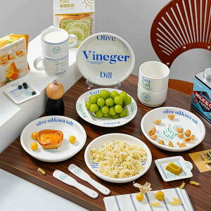 M fB[X ؍ INS N[F n P[LM fU[gM t[cM  ze Xg